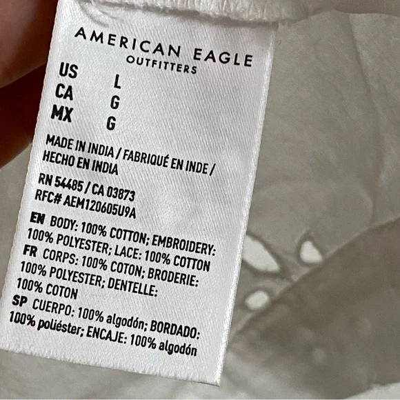 American Eagle White Button-Up Eyelet Shirt Crochet Pocket Spring Summer Large - Picture 6 of 6